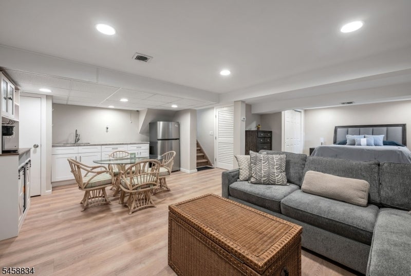 14 Aspen Ct