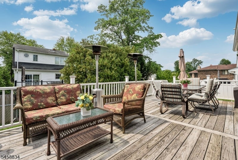 14 Aspen Ct