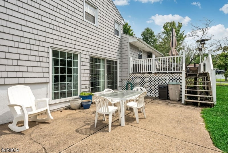 14 Aspen Ct