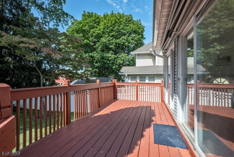 126 Sylvan Ave