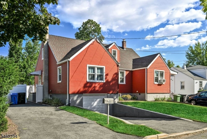 122 Westview Ave