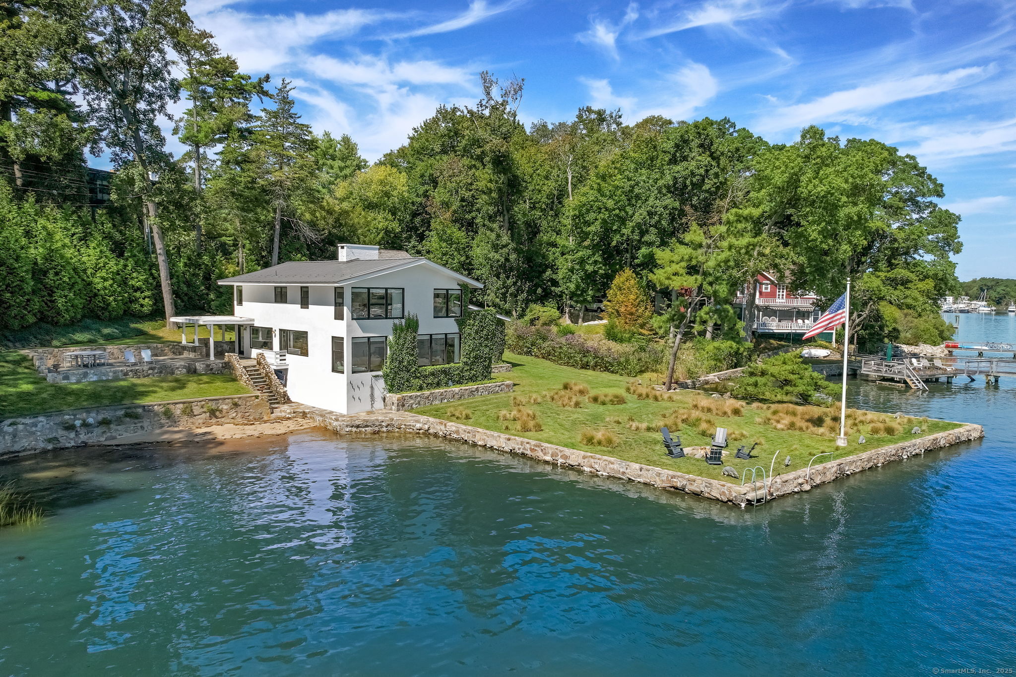 31 Bluff Avenue