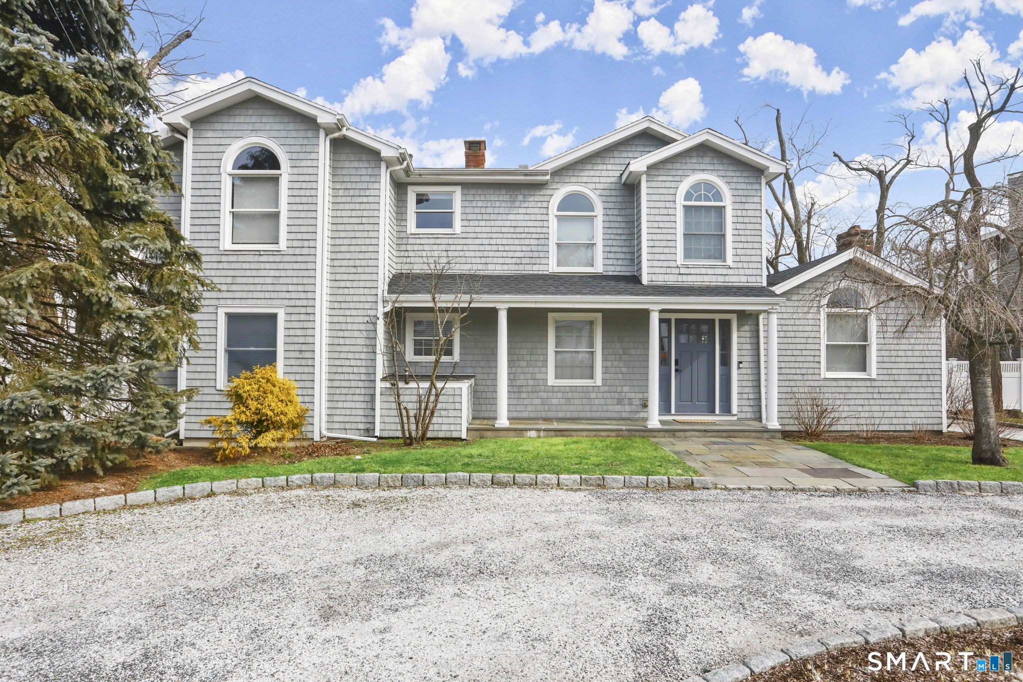 85 Roton Avenue