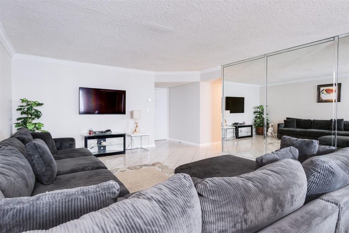 1000 S OCEAN BLVD 10L