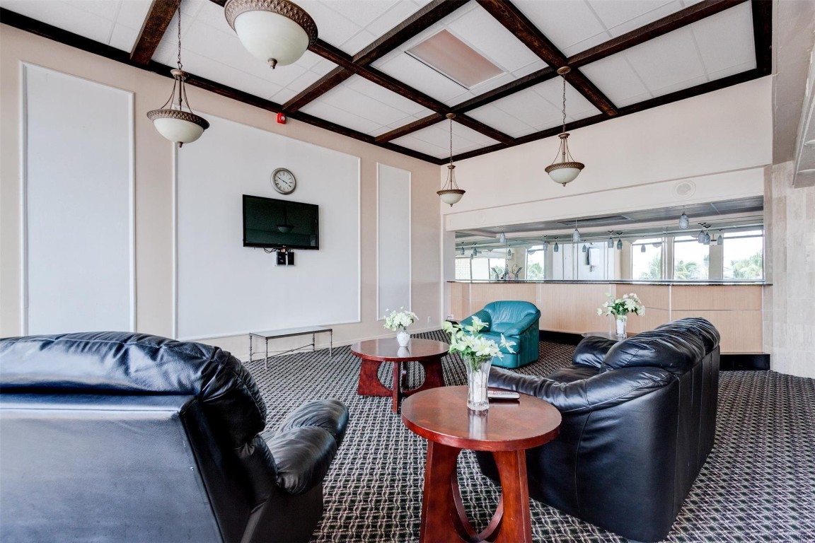 1000 S OCEAN BLVD 10L