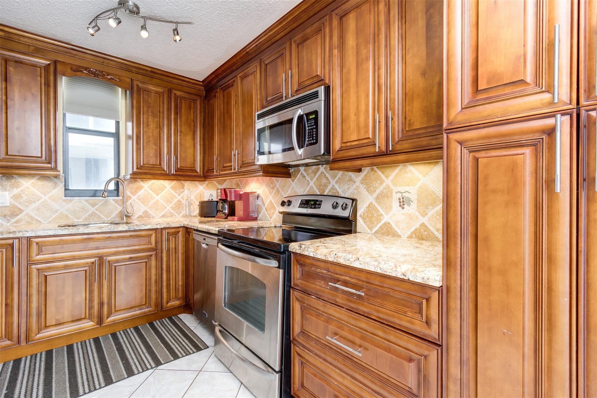 1000 S OCEAN BLVD 10L