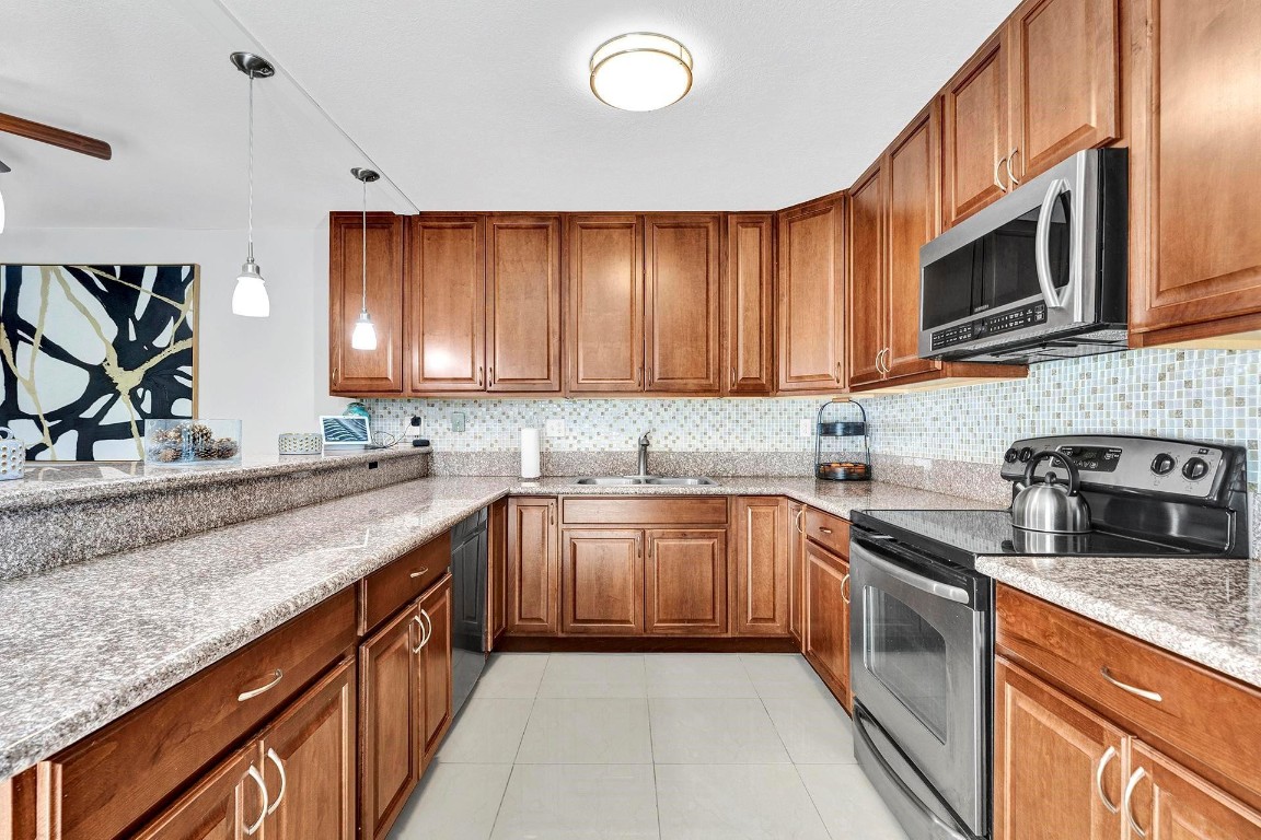 564 SE 28th Circle 19C