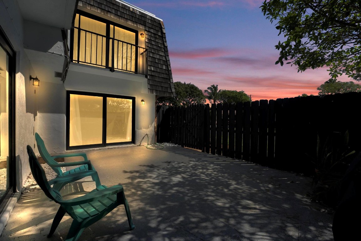 564 SE 28th Circle 19C