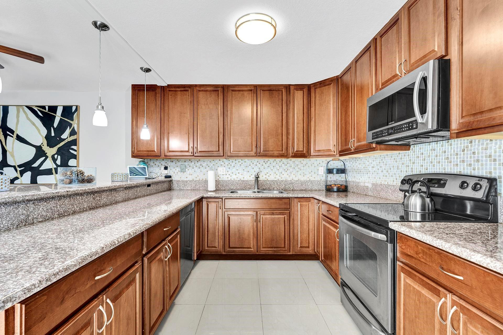 564 SE 28th Circle 19C