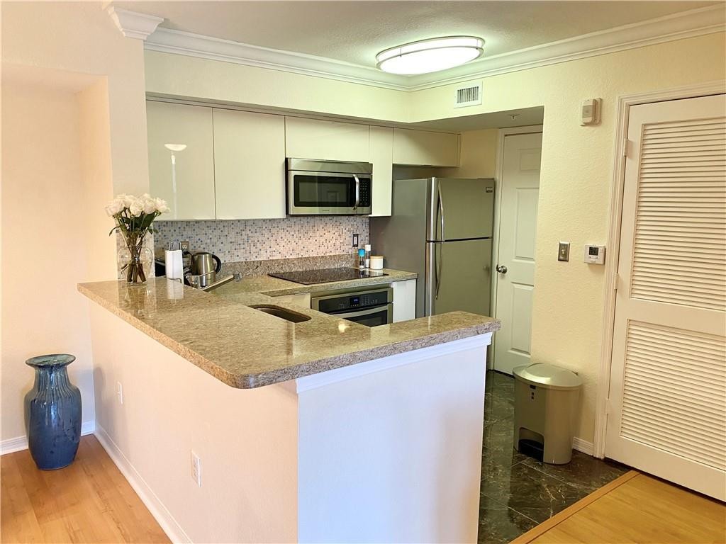 15035 Michelangelo Boulevard 306