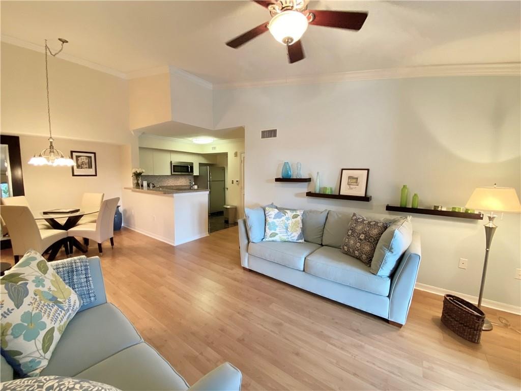 15035 Michelangelo Boulevard 306