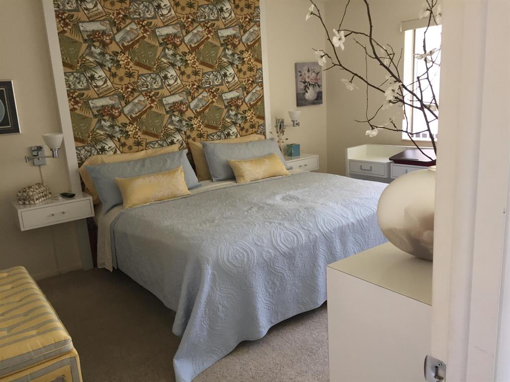 4471 Luxemburg Court 306