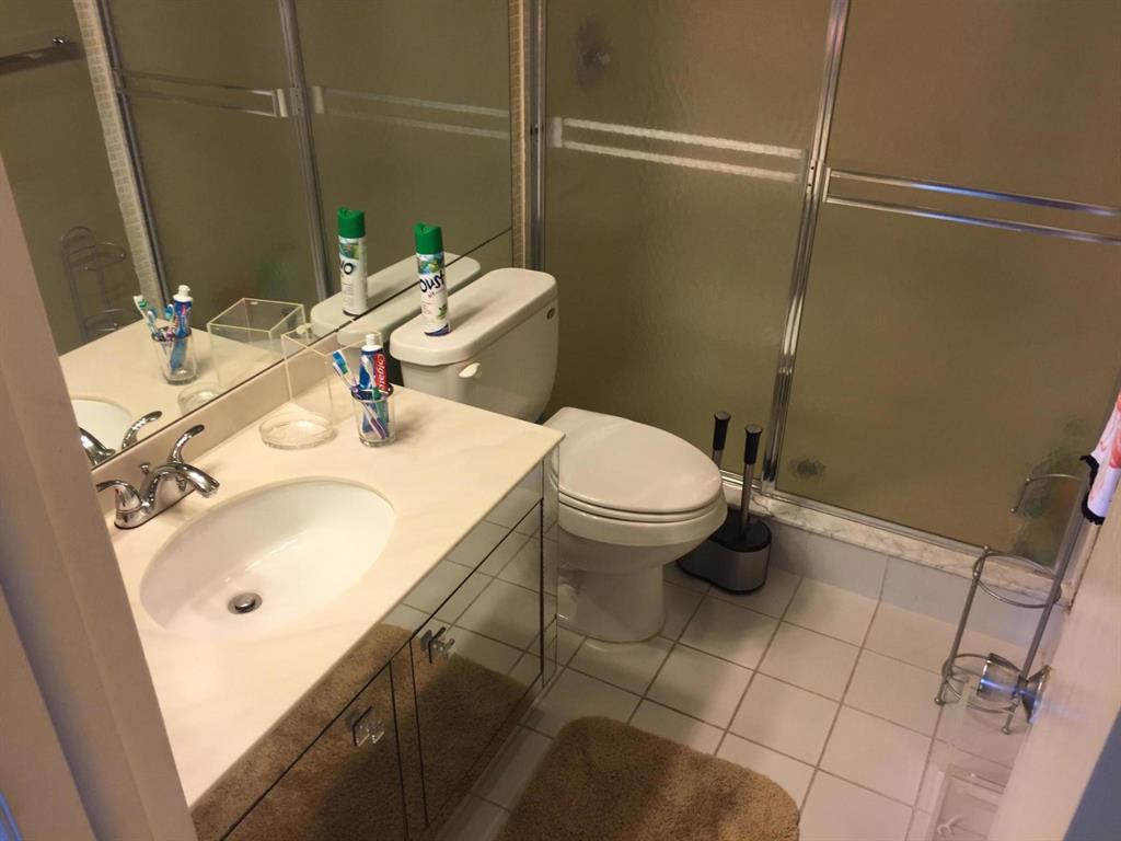 4471 Luxemburg Court 306