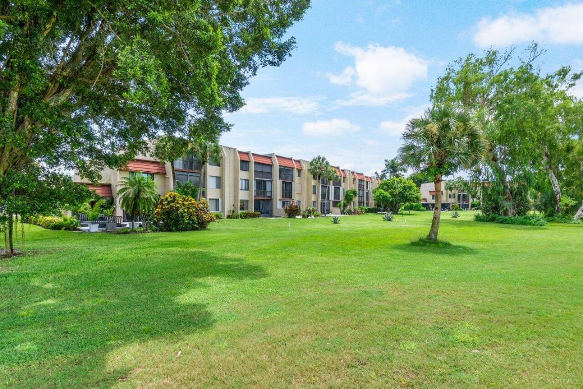 4471 Luxemburg Court Unit: 306