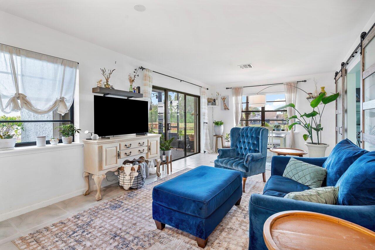 440 Canal Point S 1280