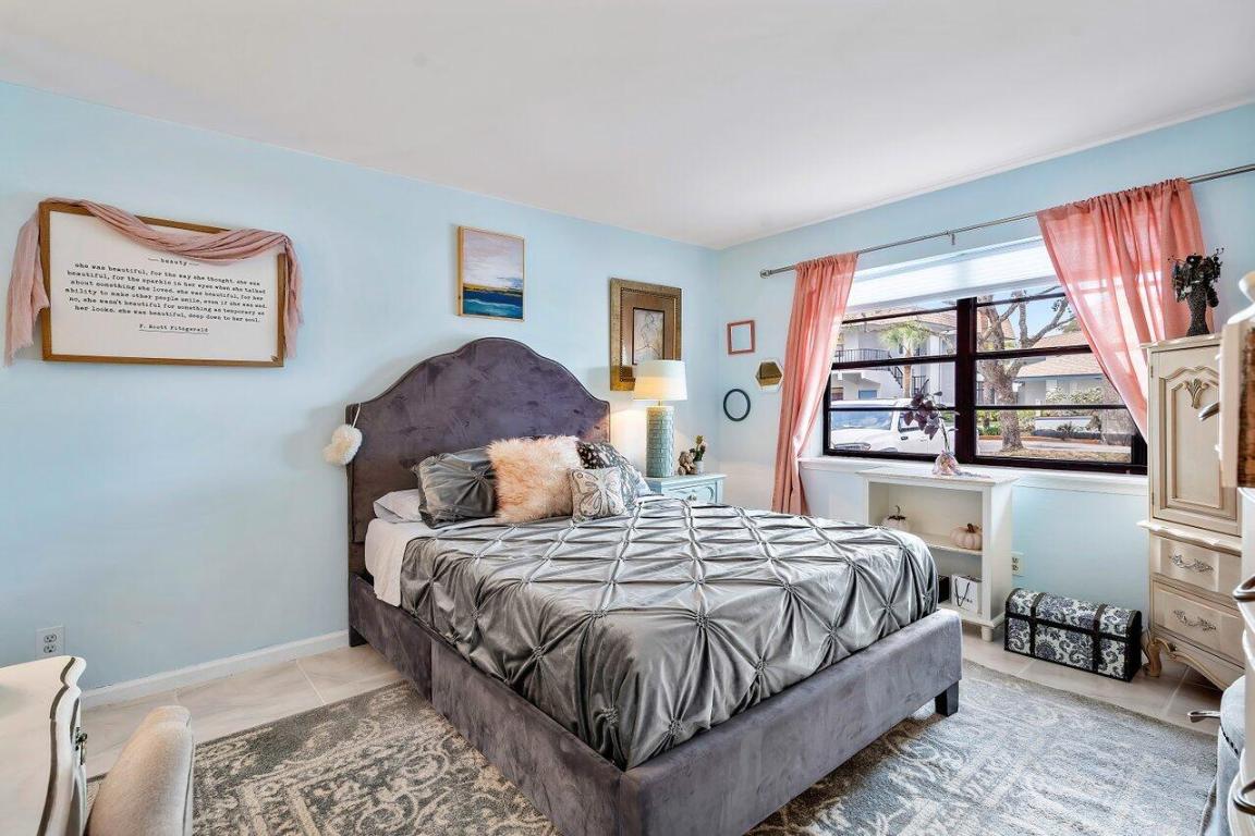 440 Canal Point S 1280