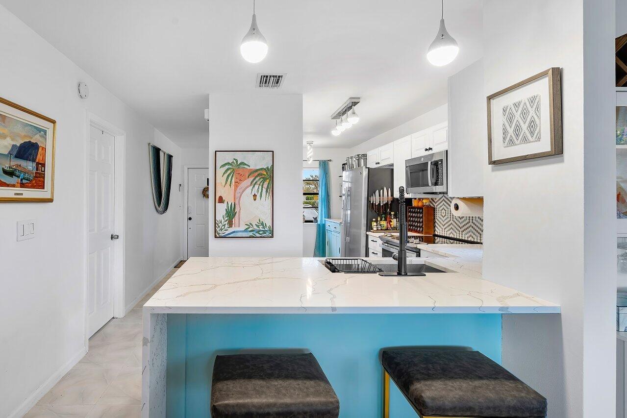 440 Canal Point S 1280