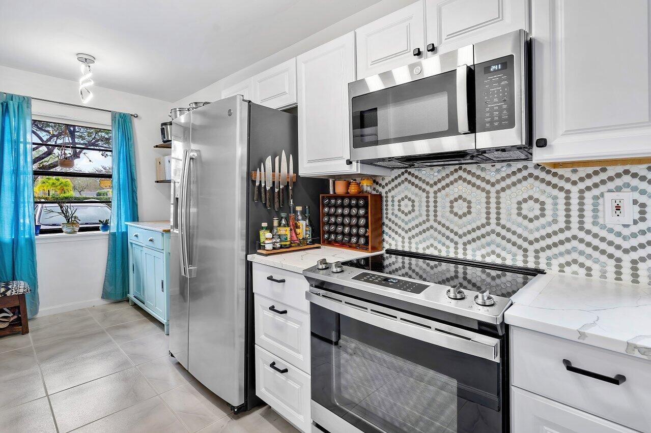 440 Canal Point S 1280