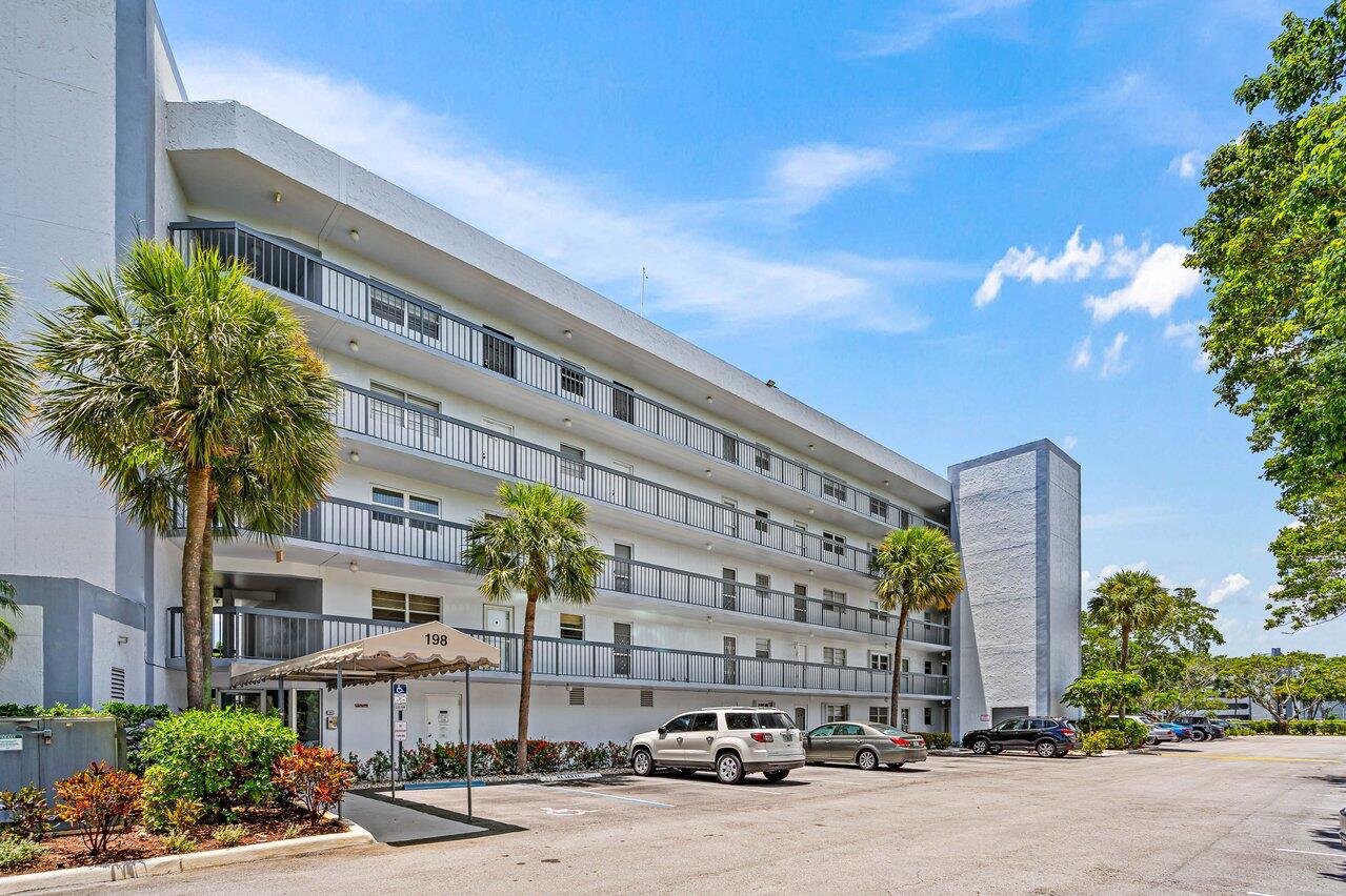 198 NW 67th Street 403