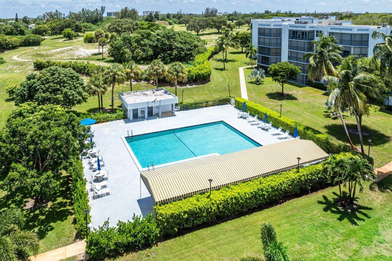 198 NW 67th Street 403