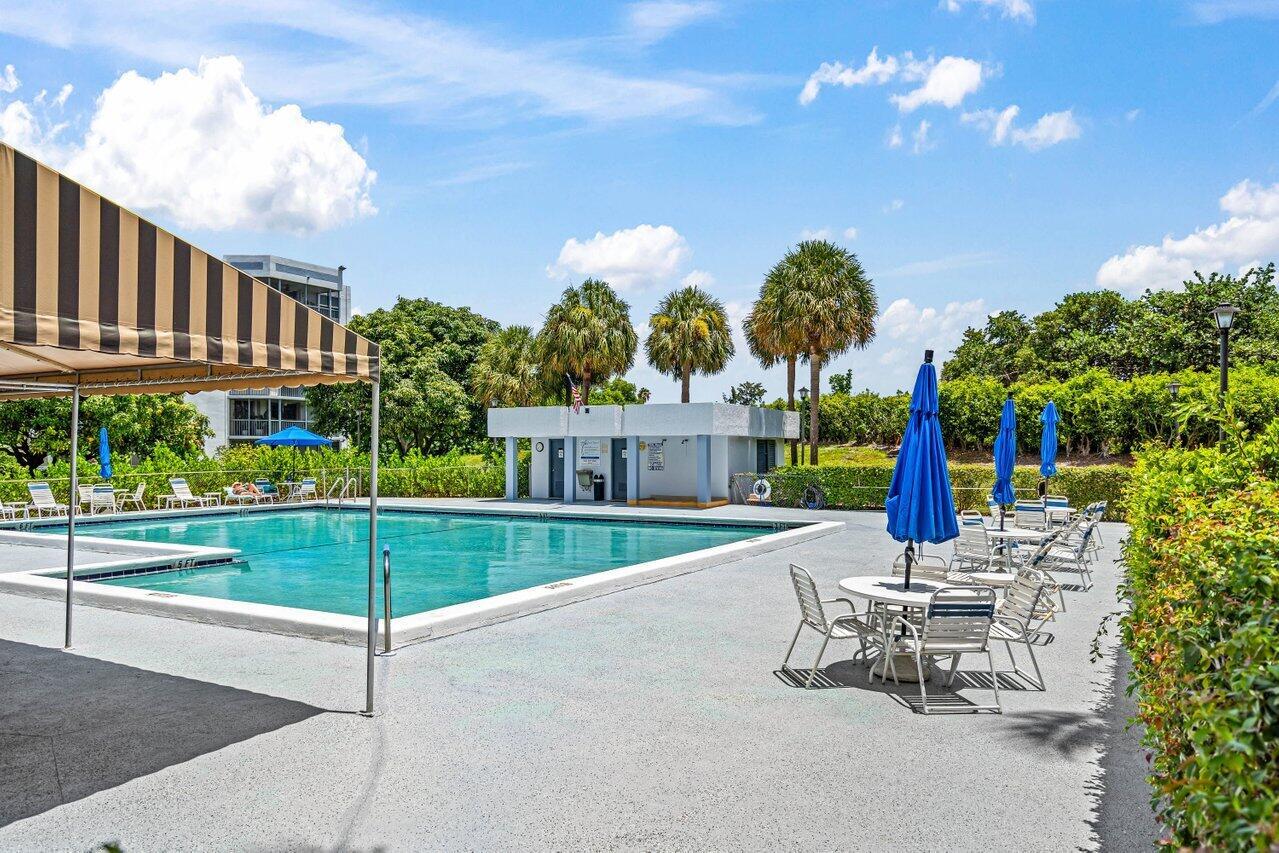 198 NW 67th Street 403