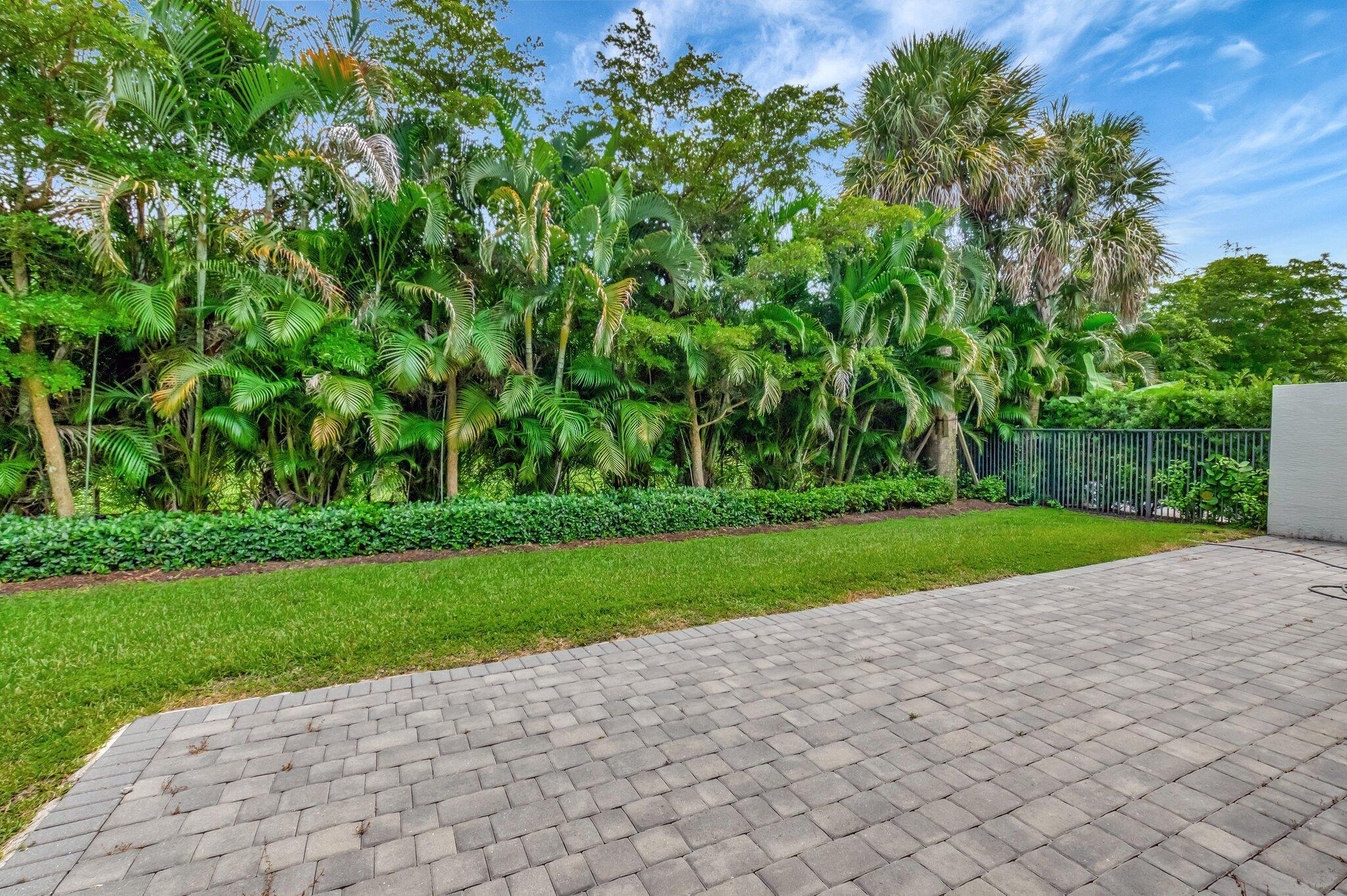 9580 Sterling Shores Street