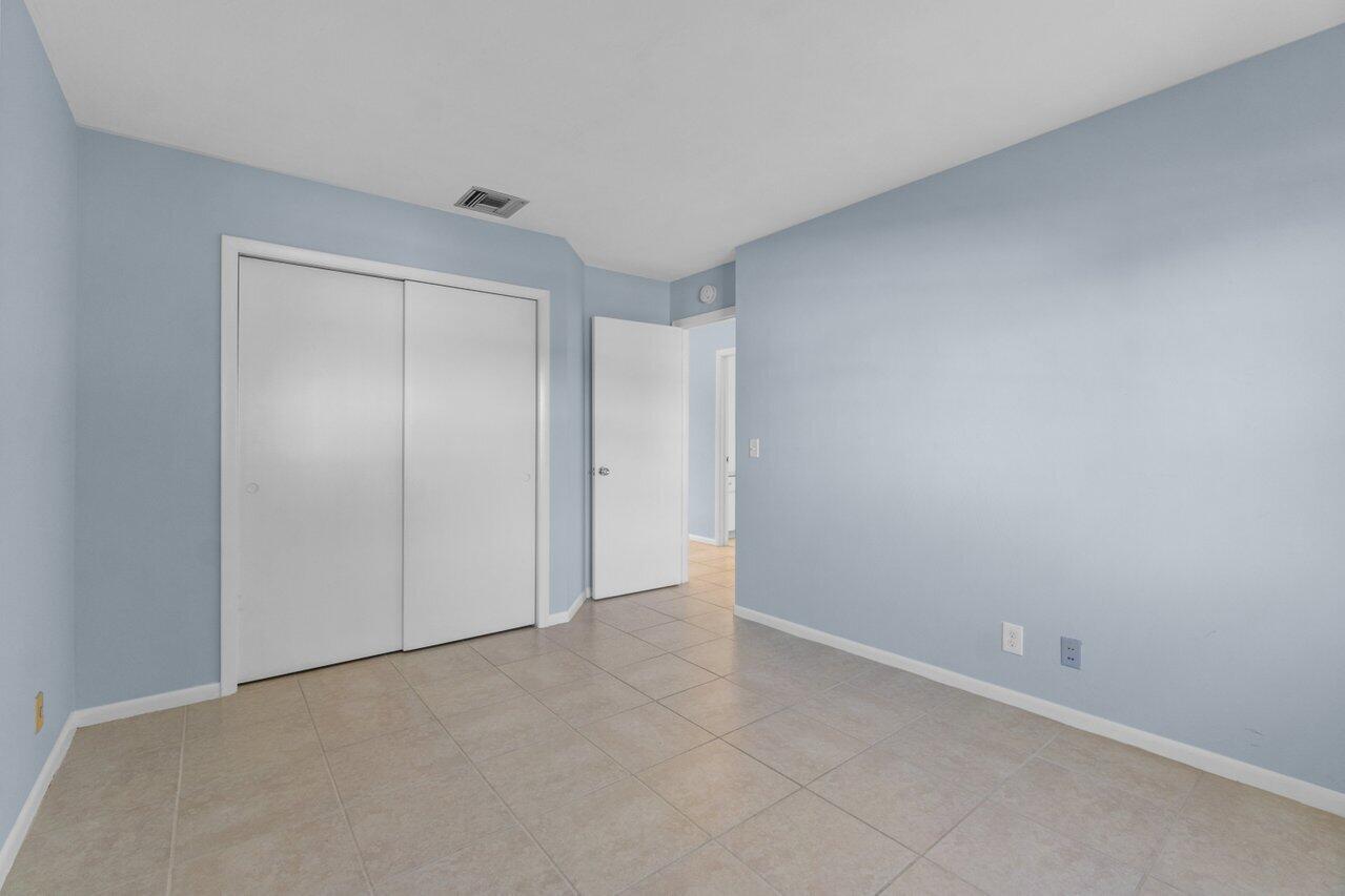 500 1st Avenue S 201