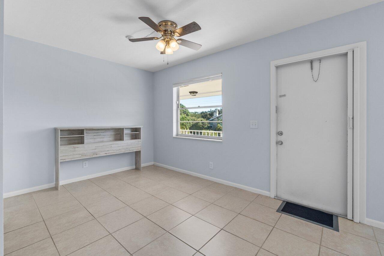 500 1st Avenue S 201