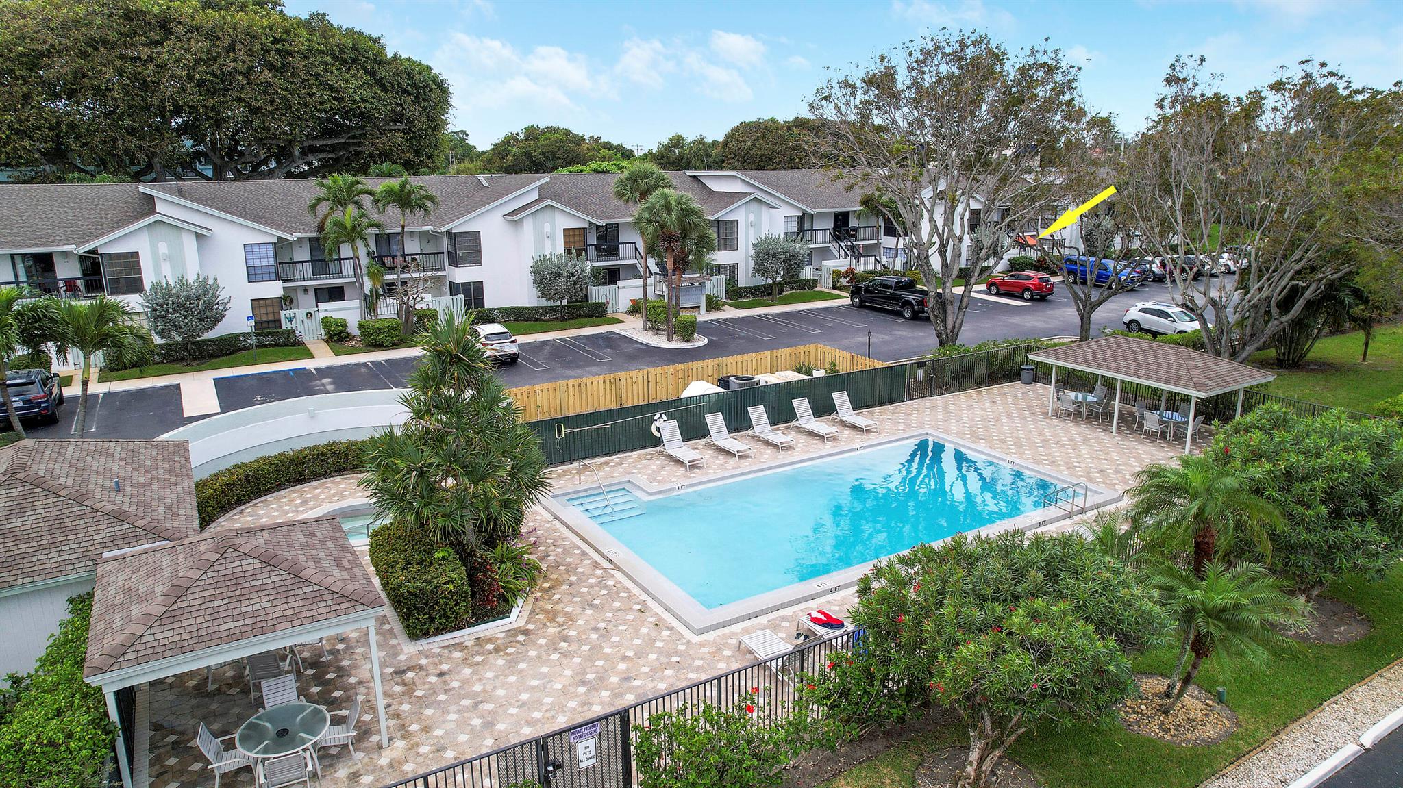 1405 S Federal Highway 155