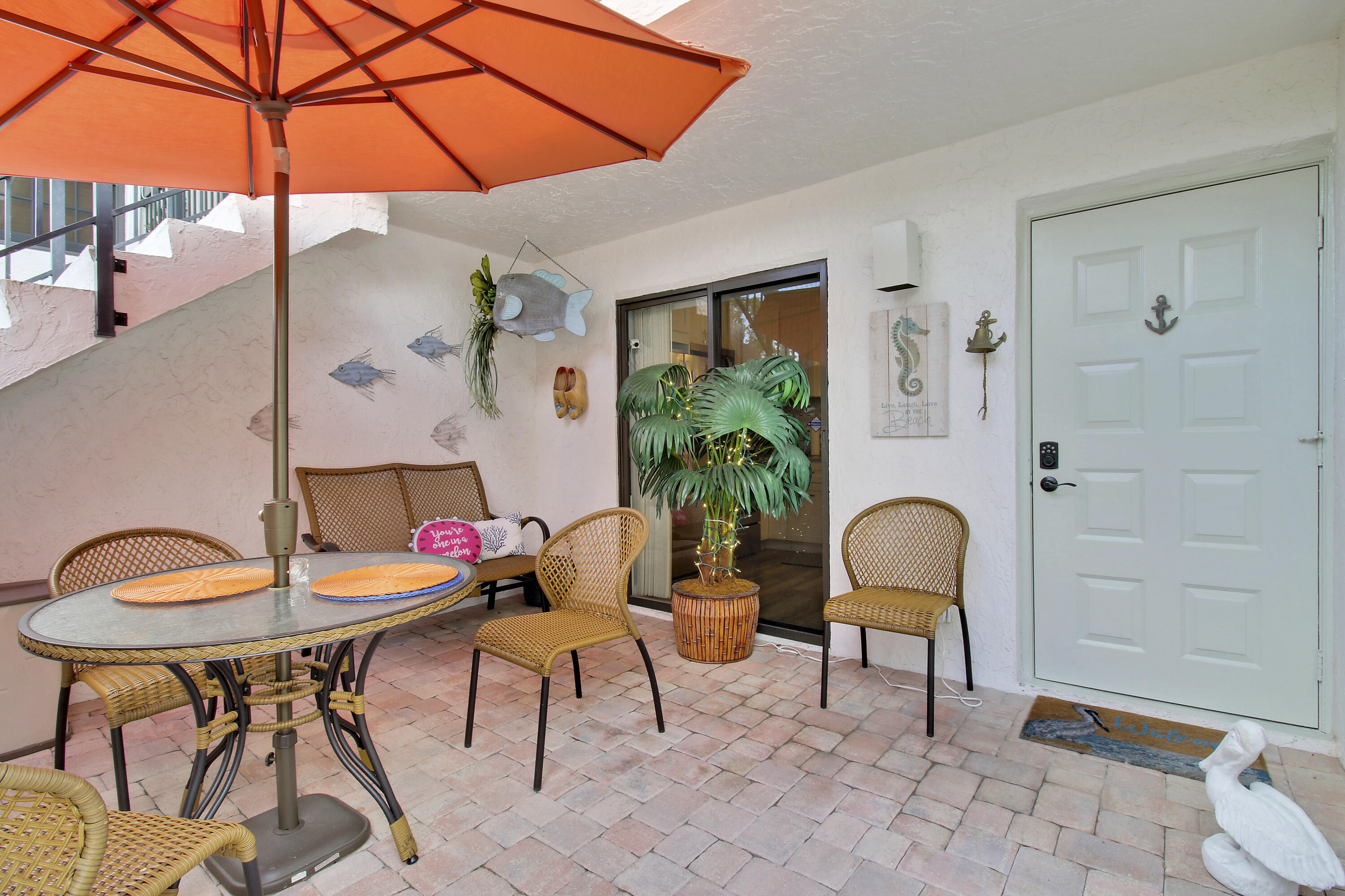 1405 S Federal Highway 155