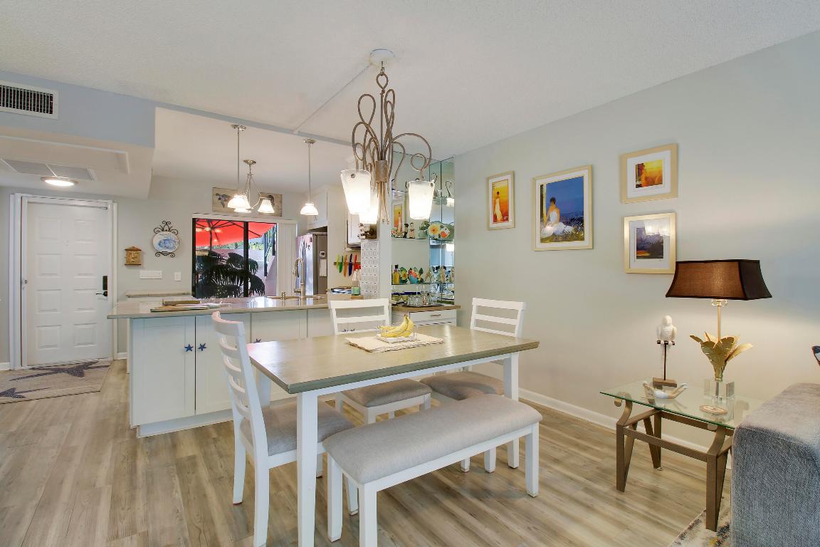 1405 S Federal Highway 155