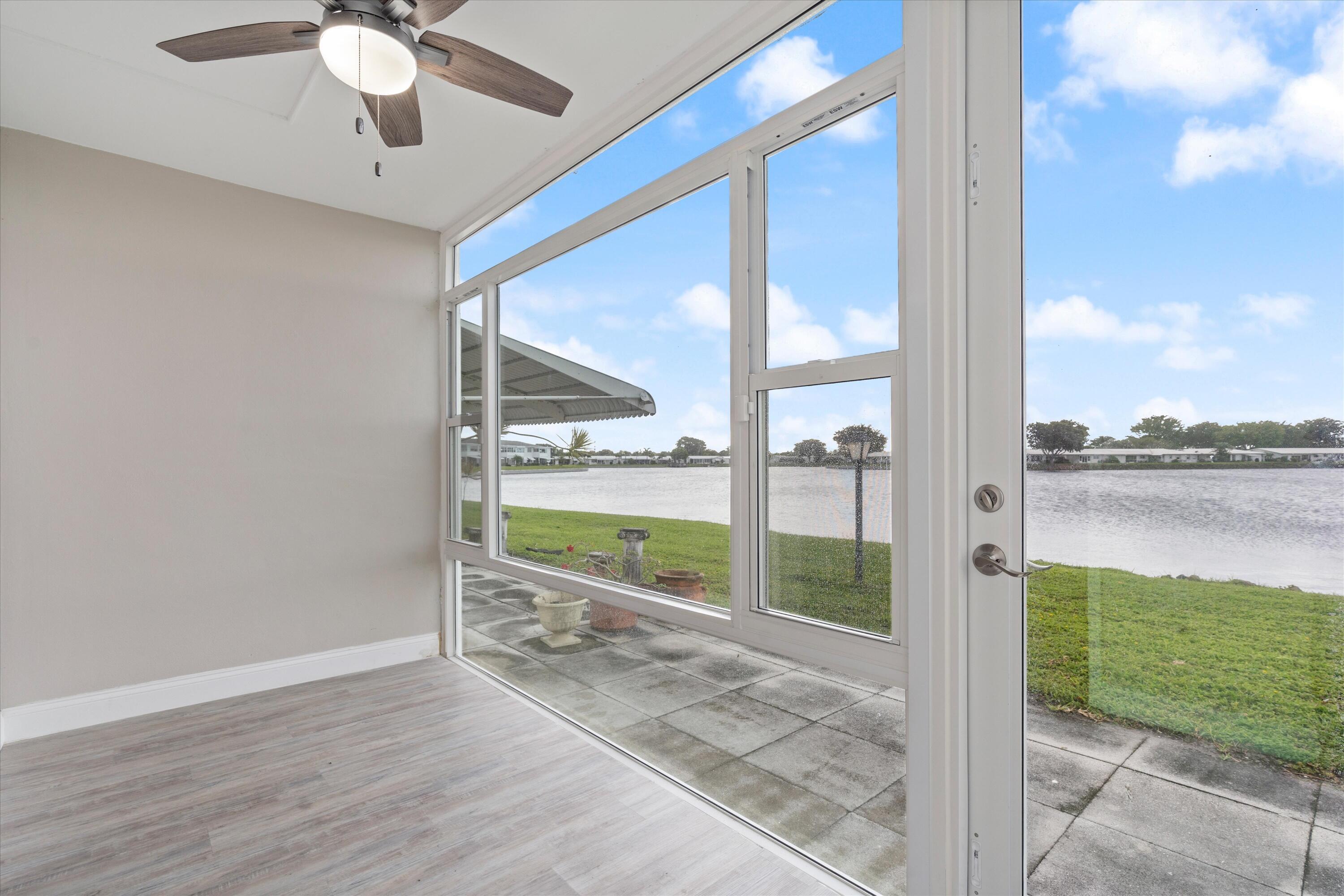 1116 Lake Terrace 111