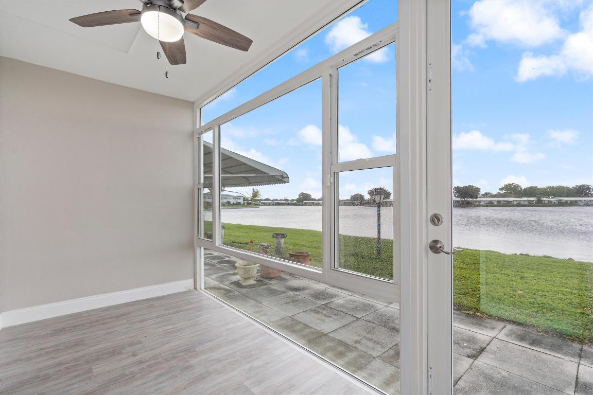 1116 Lake Terrace 111