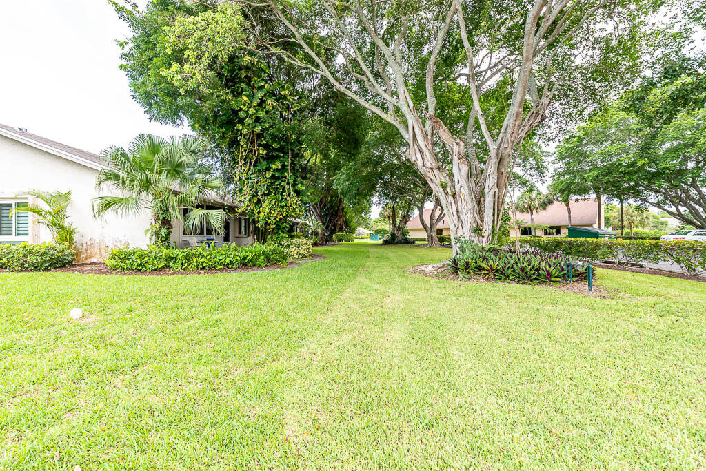 704 Lago Road, Delray Beach