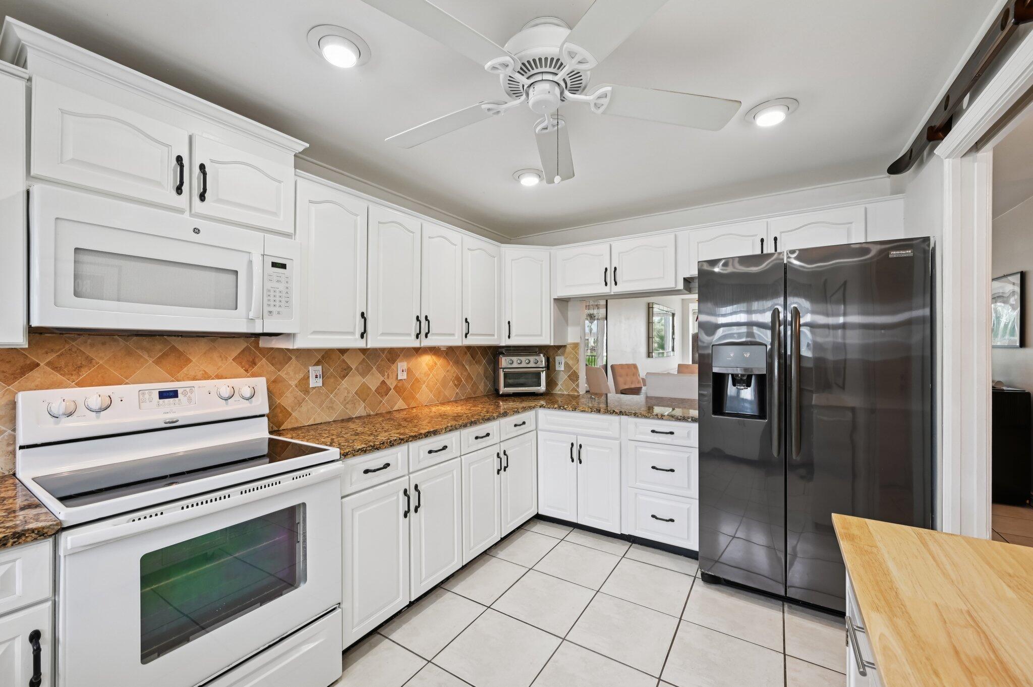 3224 S Ocean Boulevard 110-B