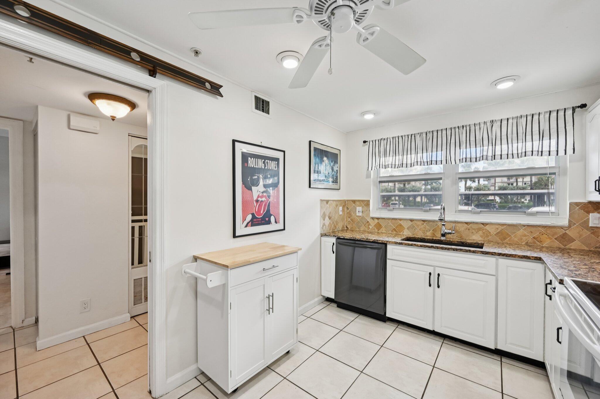 3224 S Ocean Boulevard 110-B
