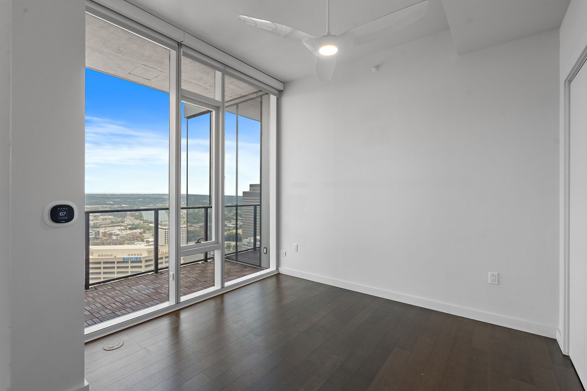 515 Church St Unit: 3613