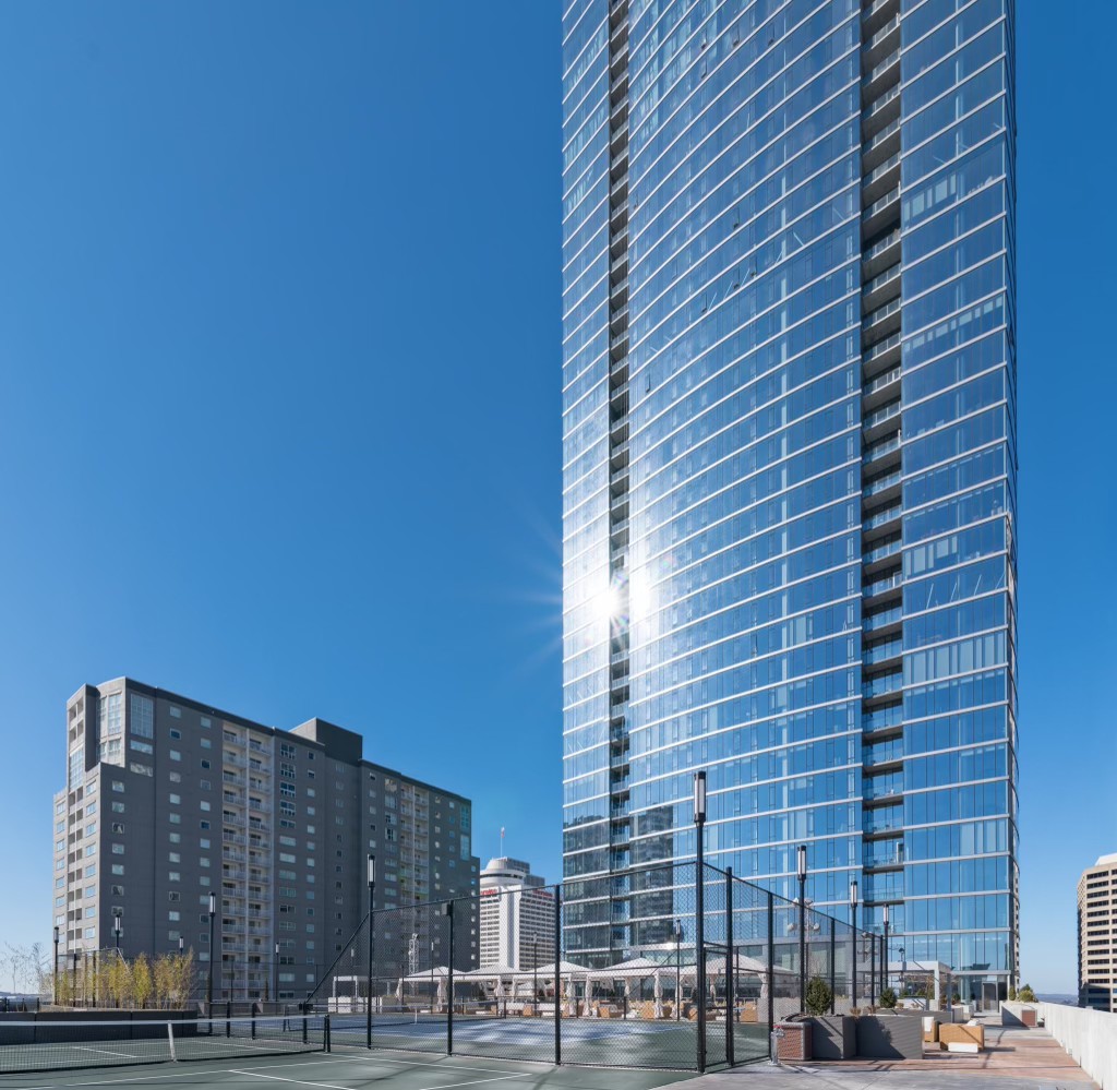 515 Church St Unit: 3613