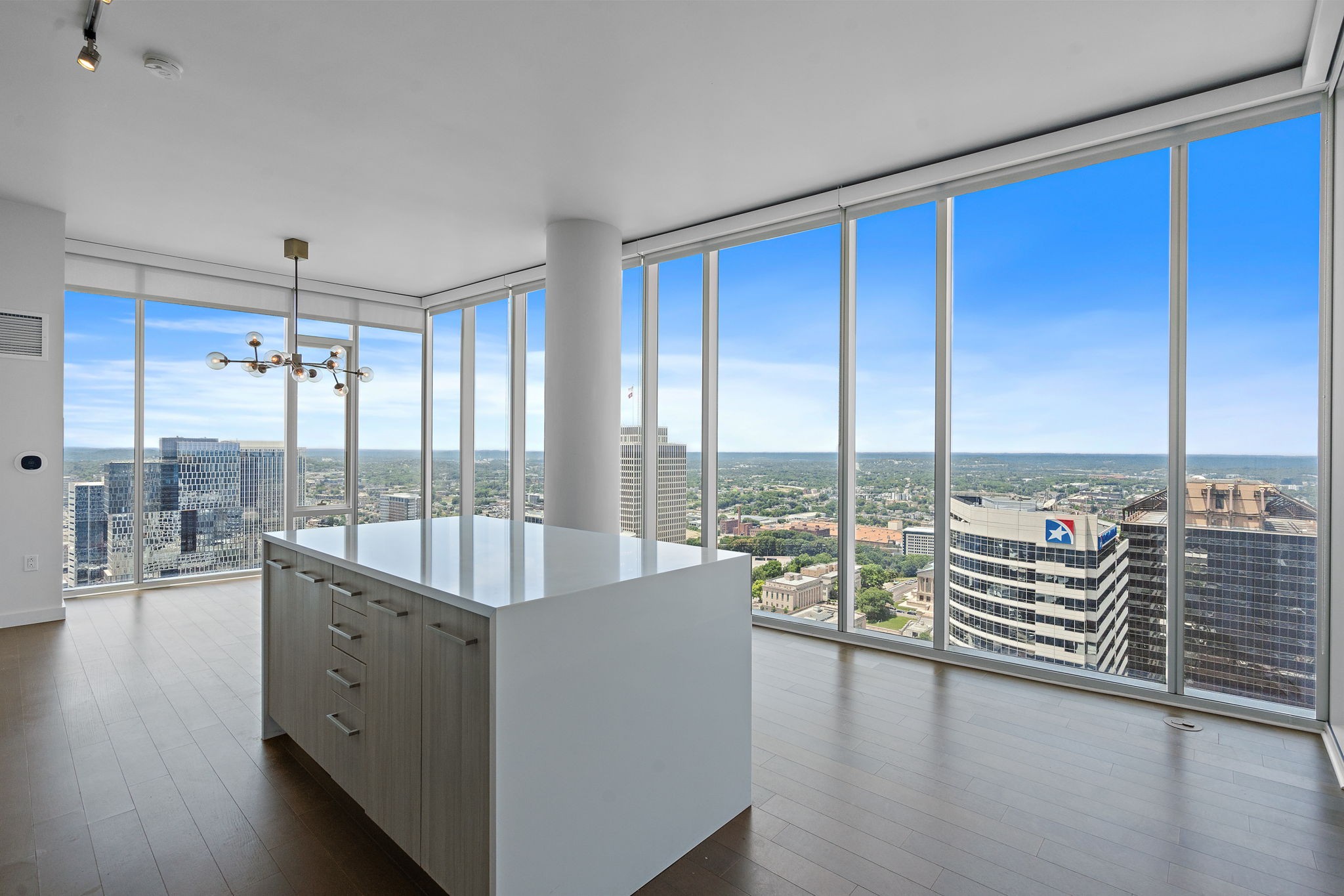 515 Church St Unit: 3613