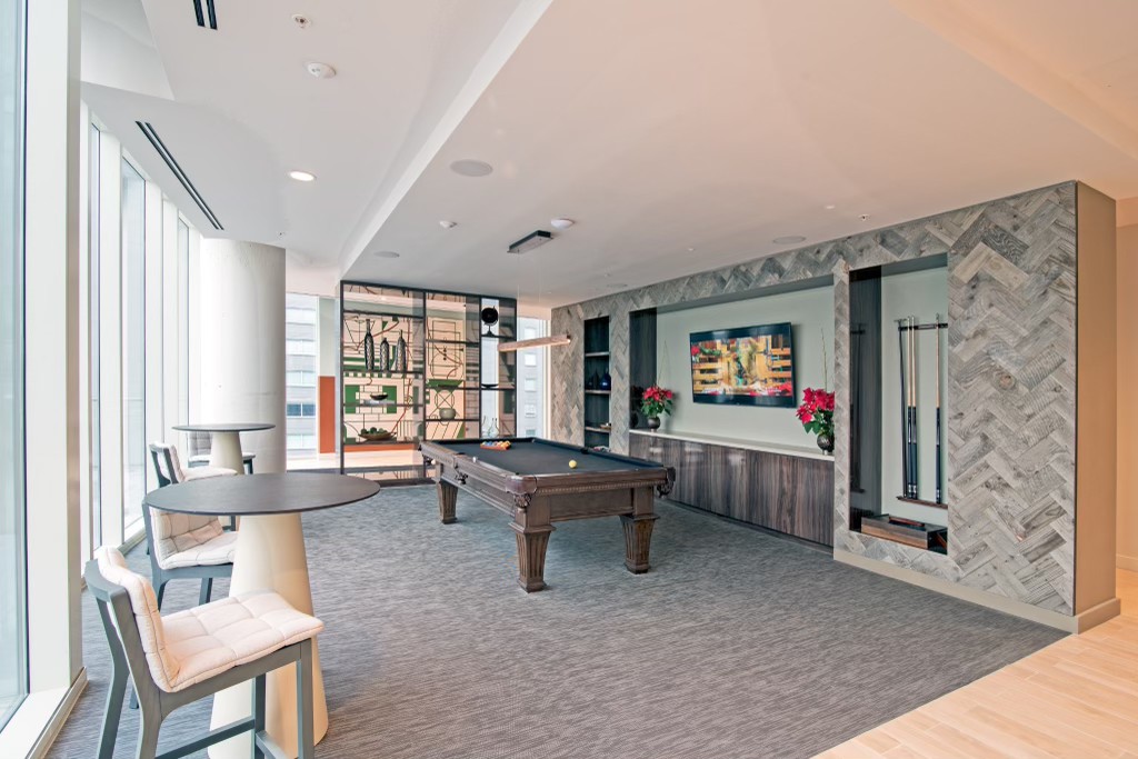515 Church St Unit: 3613
