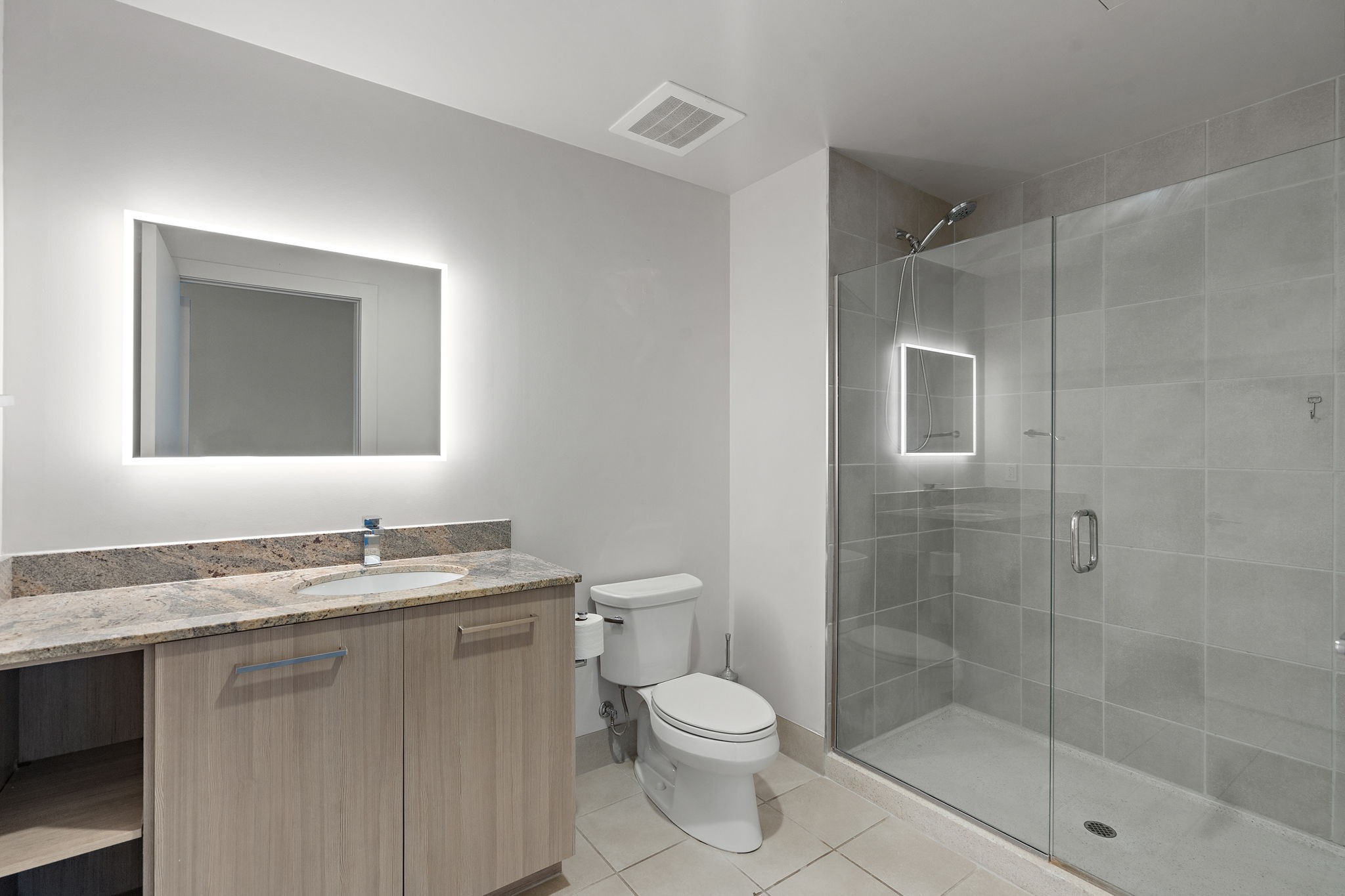 515 Church St Unit: 3613