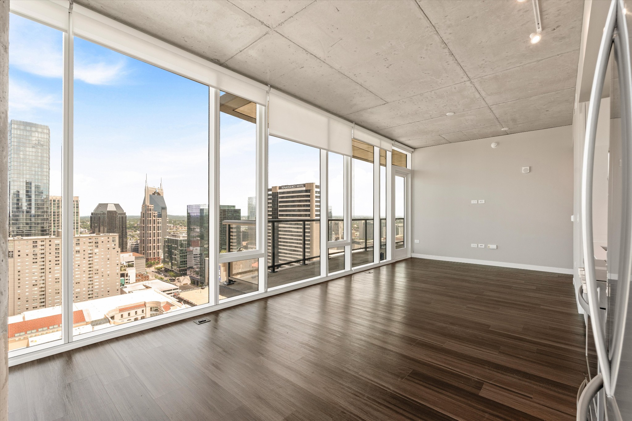 805 Church St, NE Unit: 2402