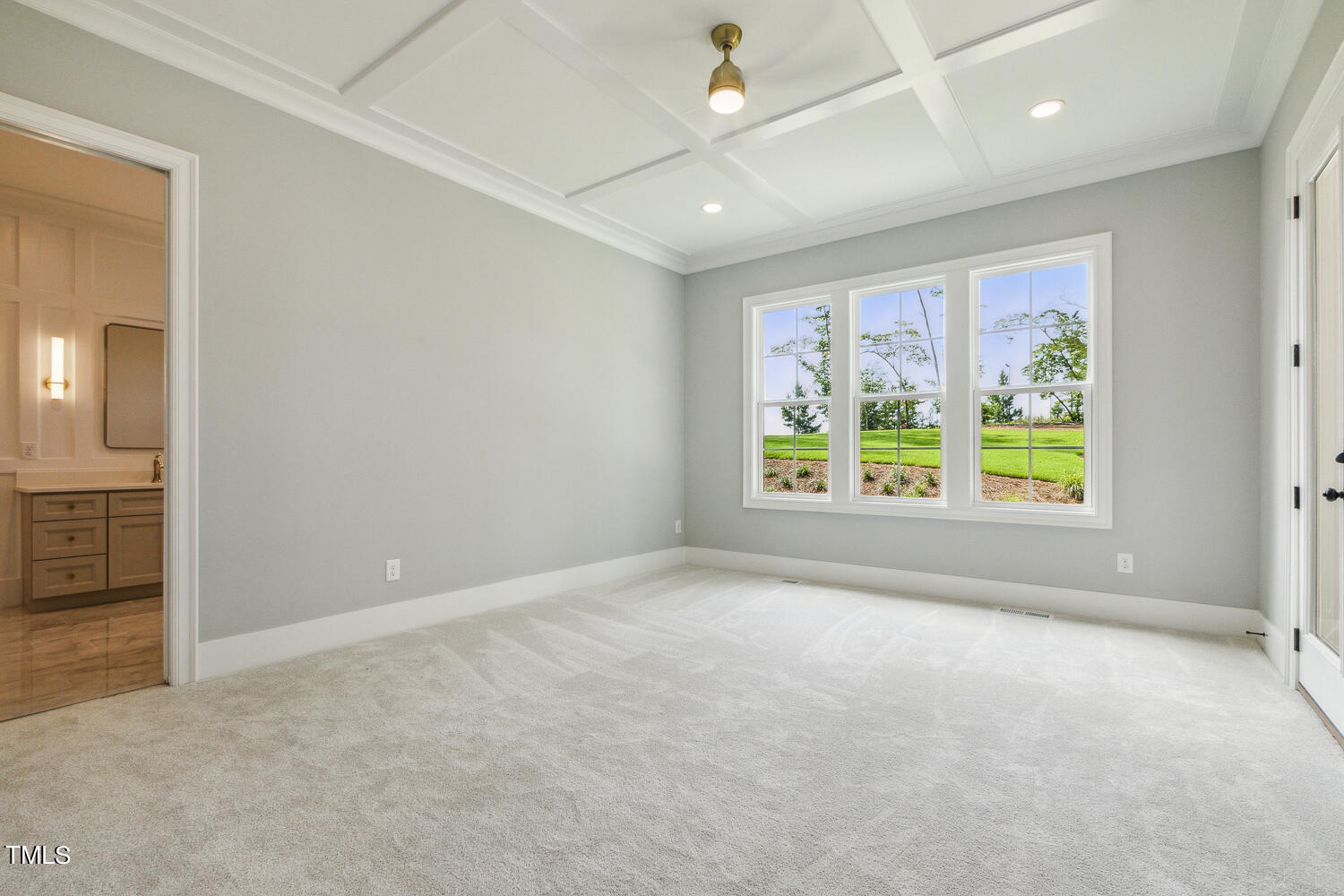 126 E Antebellum Drive