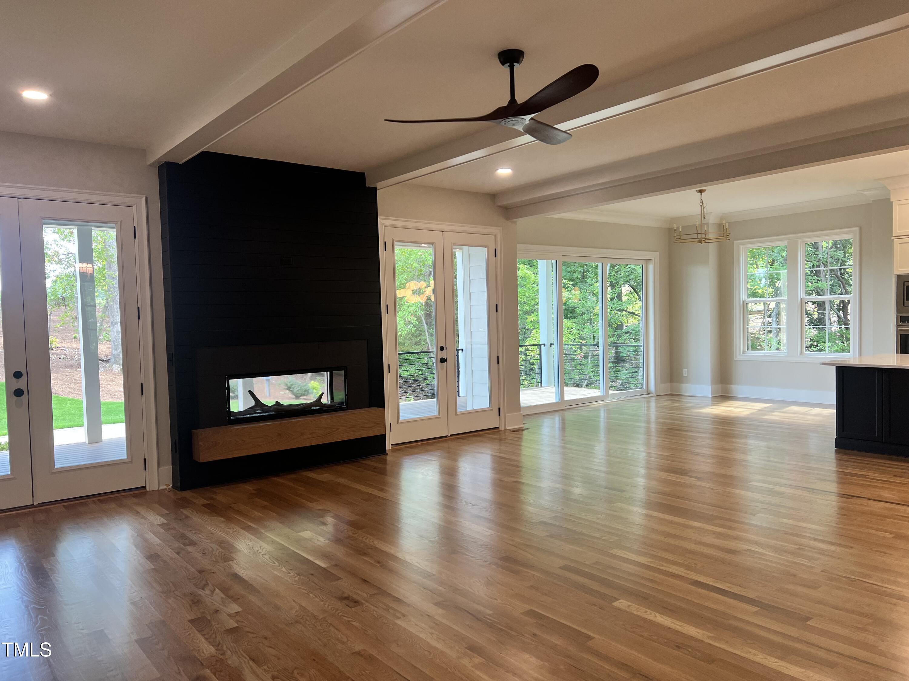 126 E Antebellum Drive