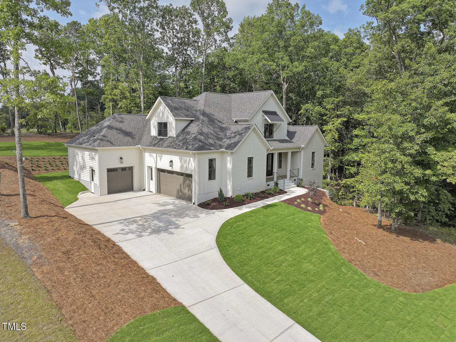 126 E Antebellum Drive