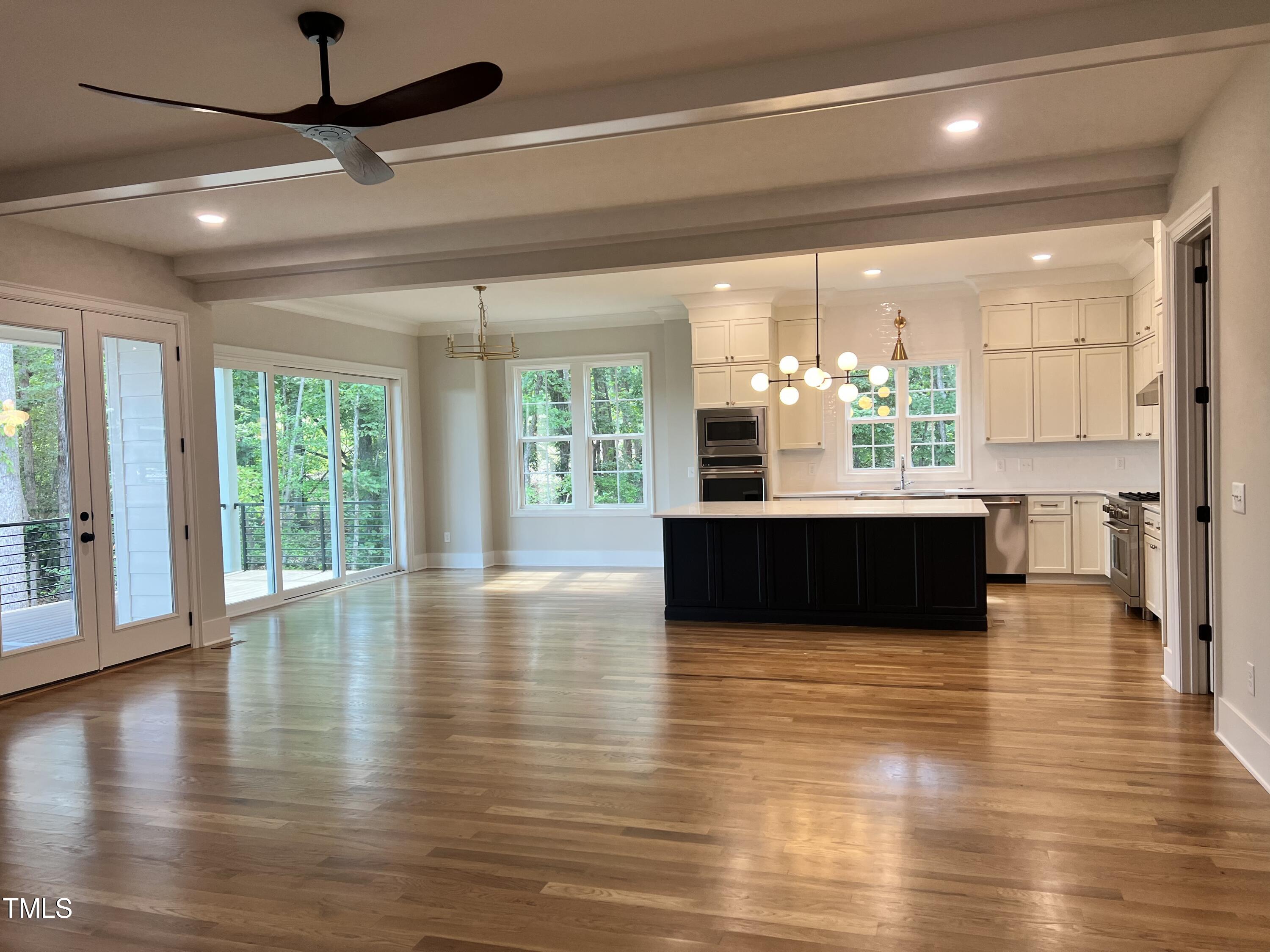 126 E Antebellum Drive