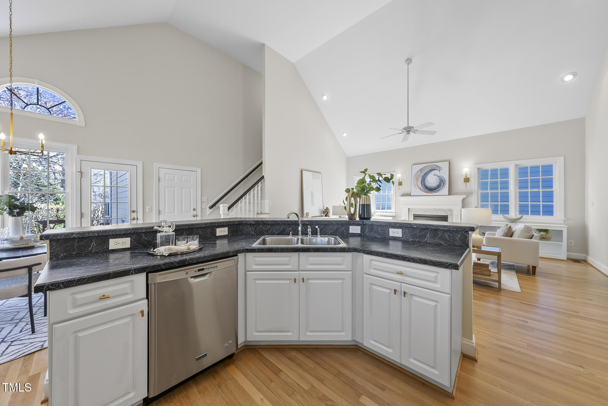 103 Carpenter Town Lane