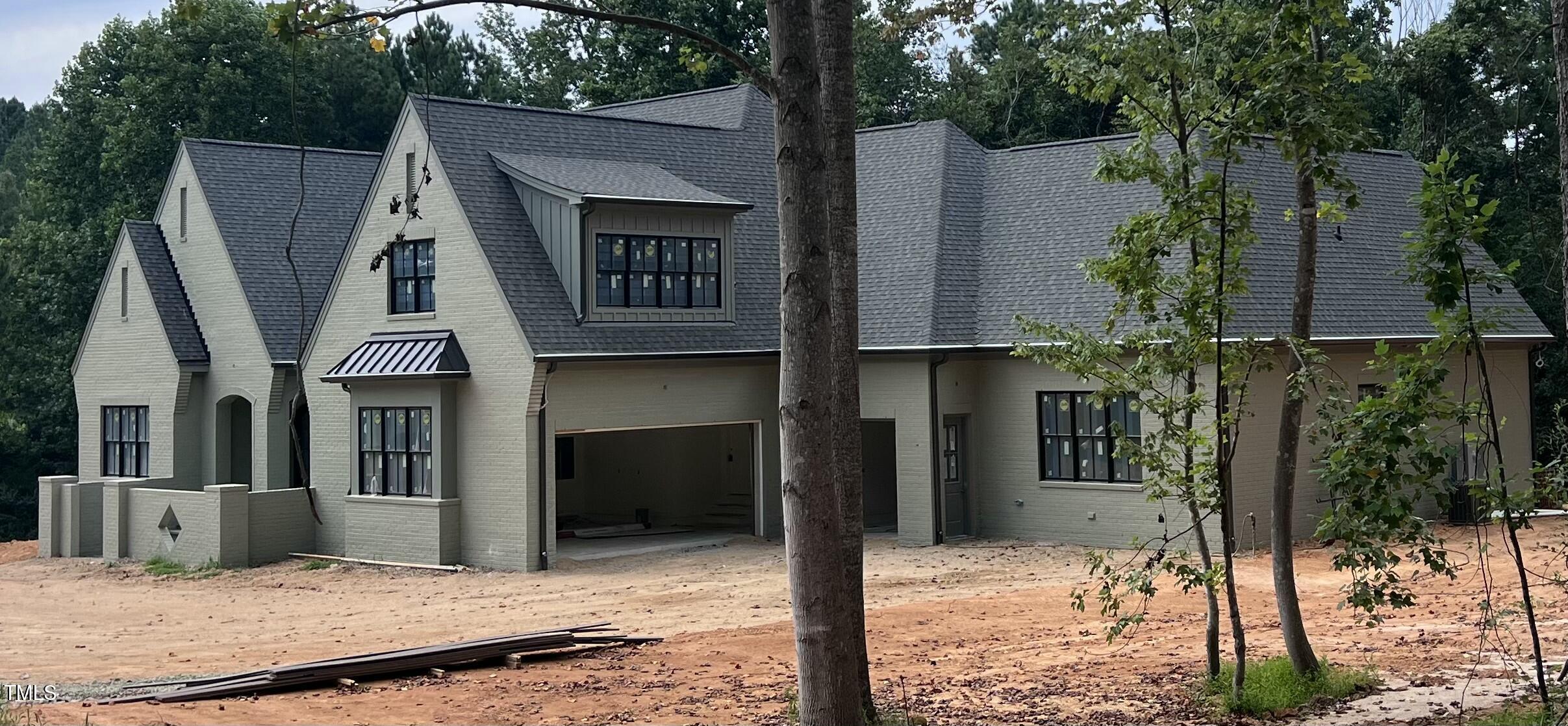 274 Westhampton Drive