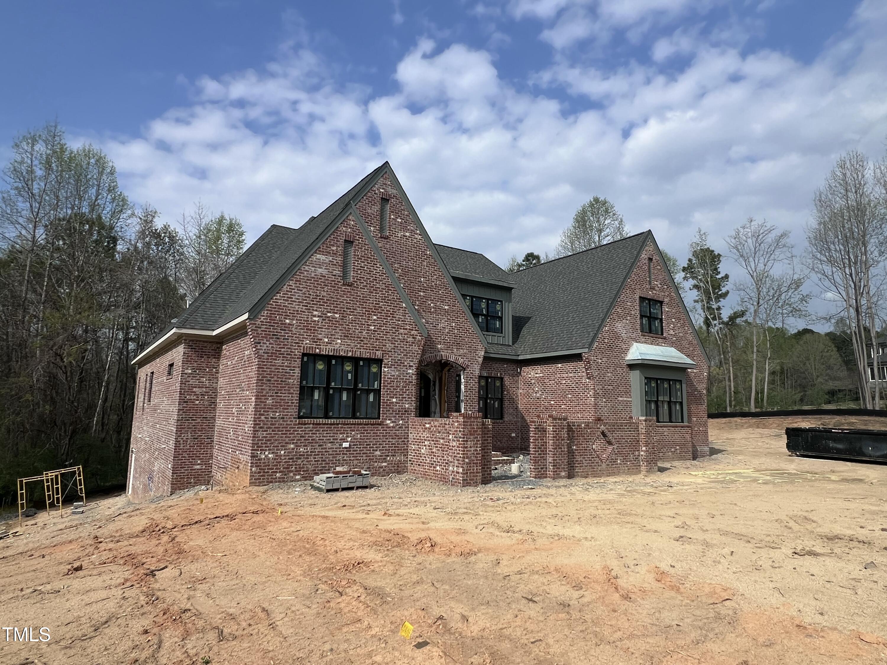 274 Westhampton Drive