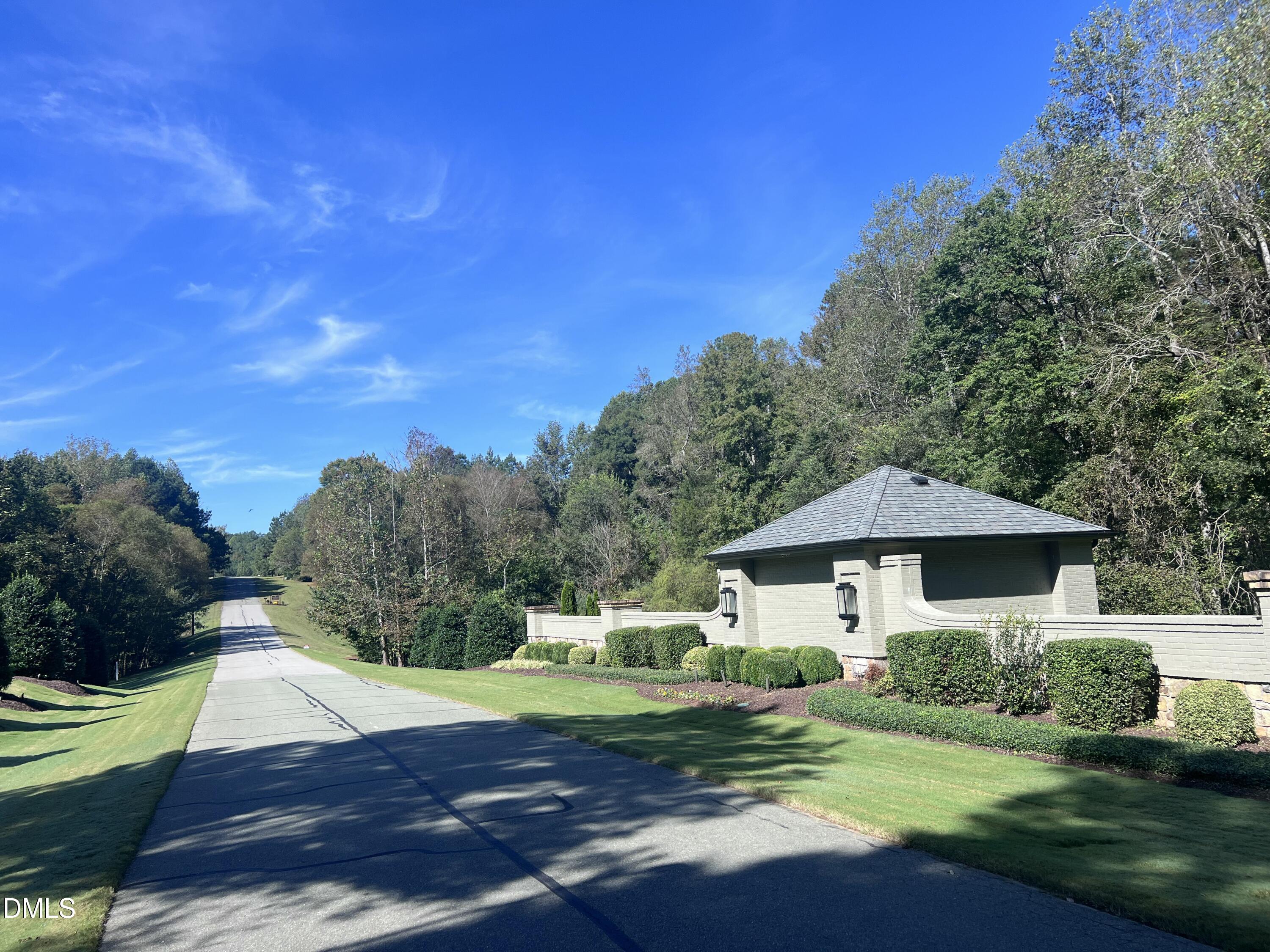 274 Westhampton Drive